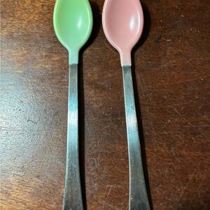 Set of Two Vintage Munchkins Rubberized Tip Infant Baby Spoons 2005 Used